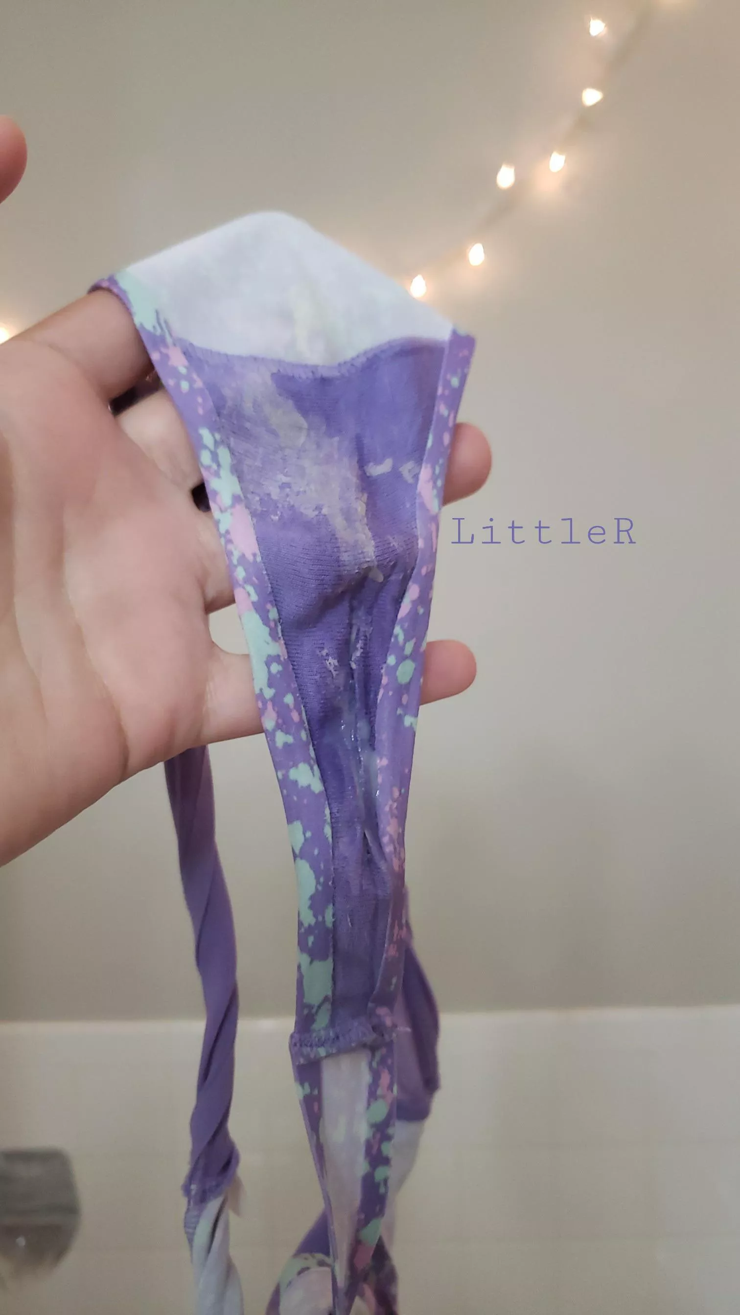 Love a nice dirty thong for you