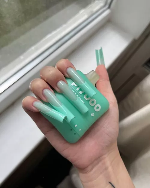 Matching with the vape ☺️