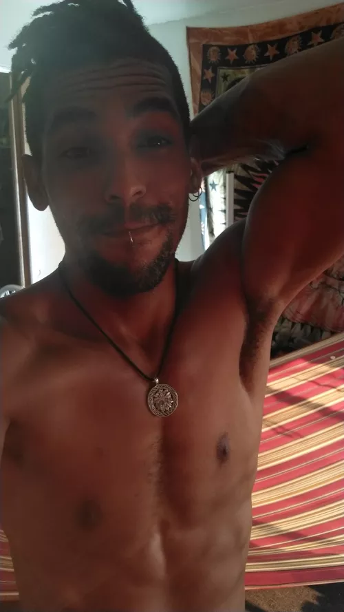 mild? 30 year old gaybro in ohio 🤙🏼