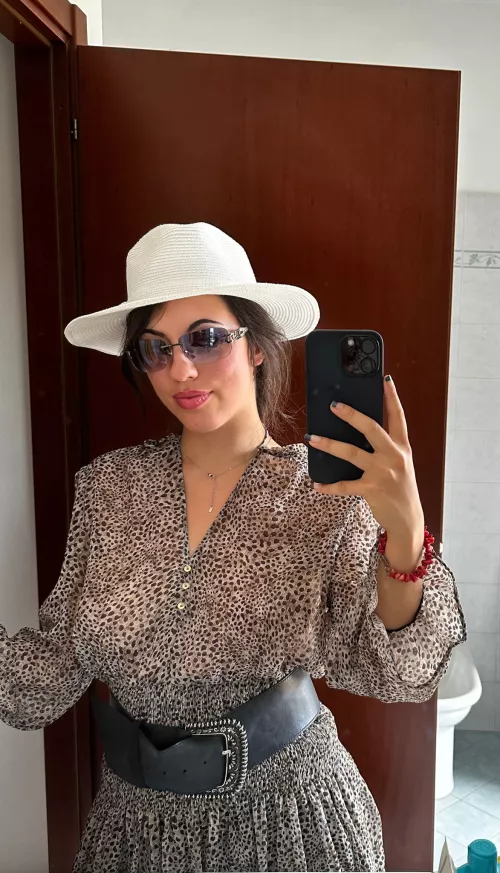 Mirror selfies are my favorite