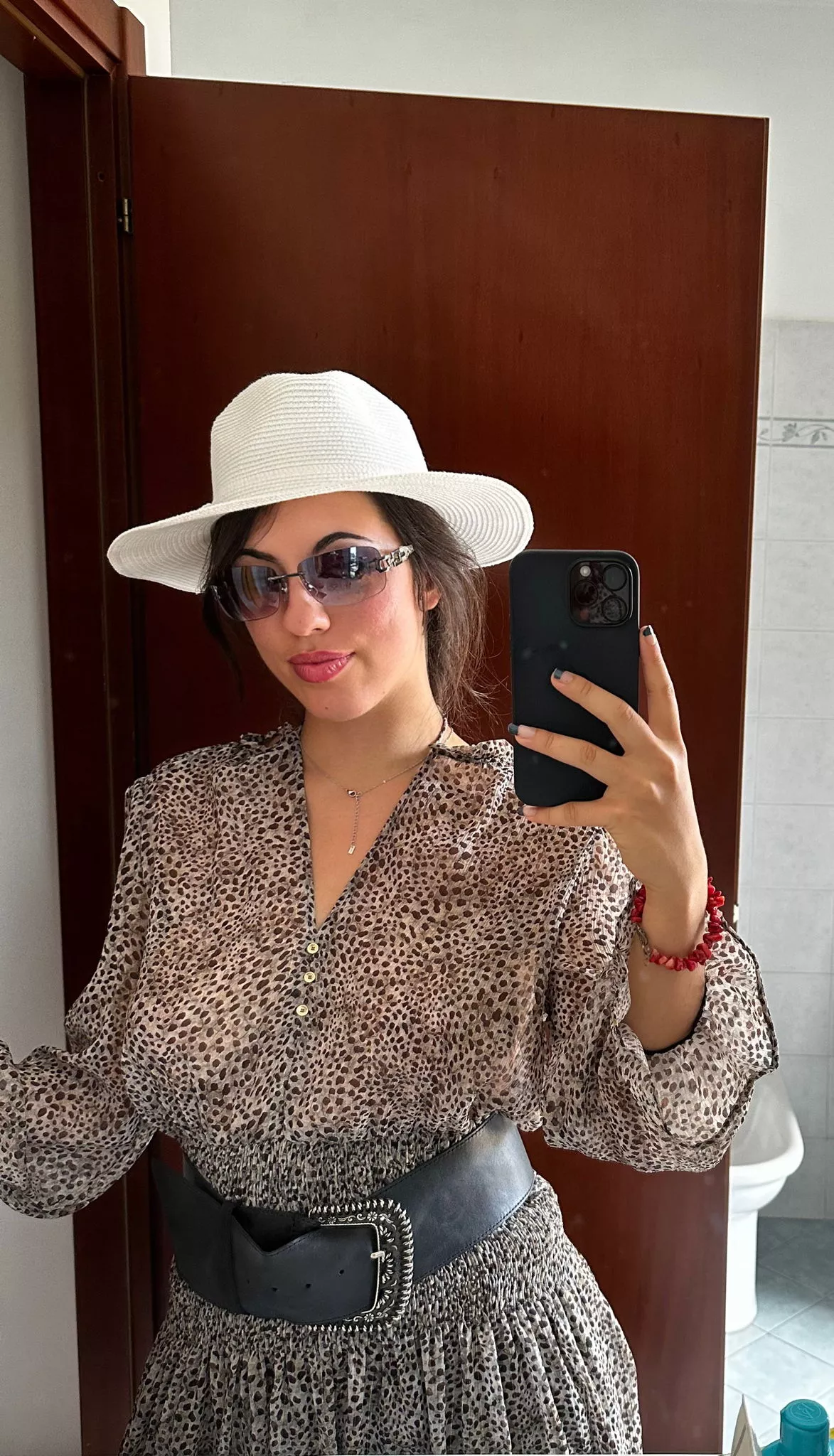 Mirror selfies are my favorite