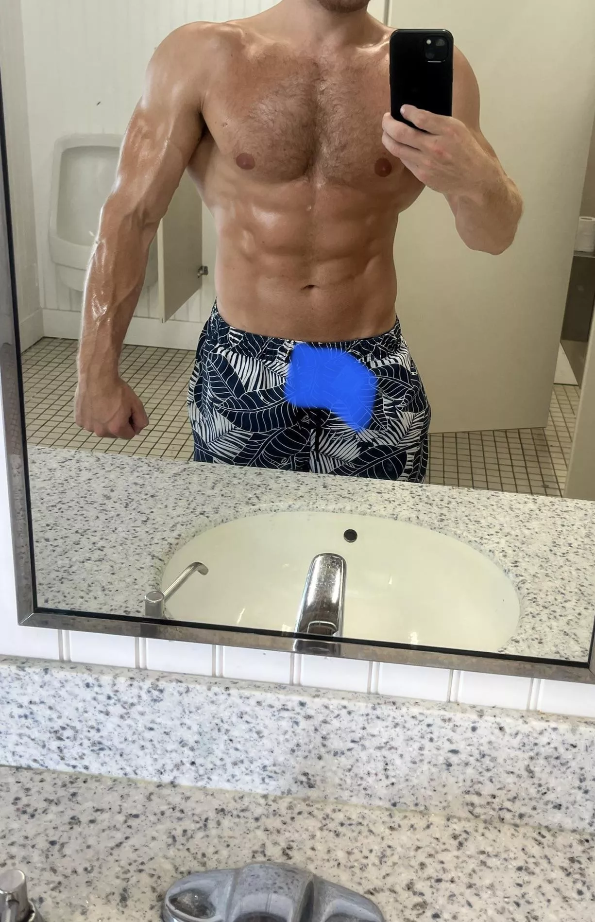 Oil and Tan for the W [M]