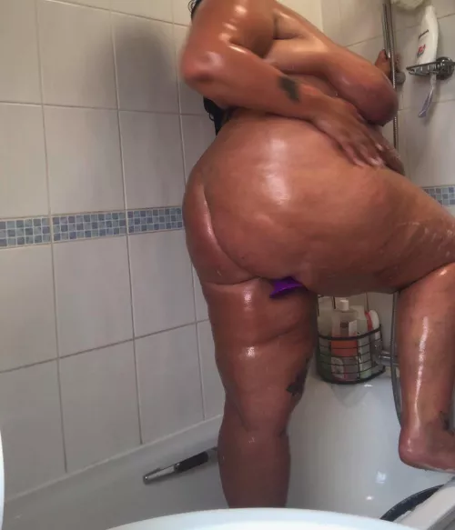 Squeaky clean but absolutely filthy🫣