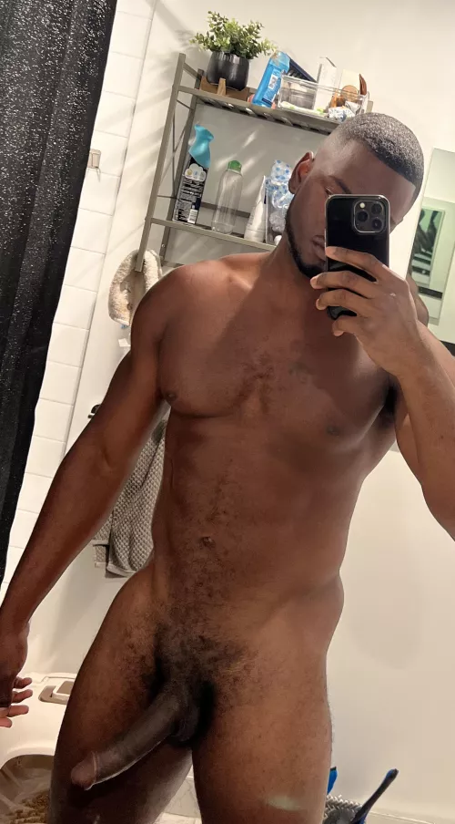 Who wants get fucked tonight?