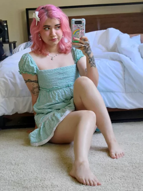 Who wants to go on a cozy picnic with me?