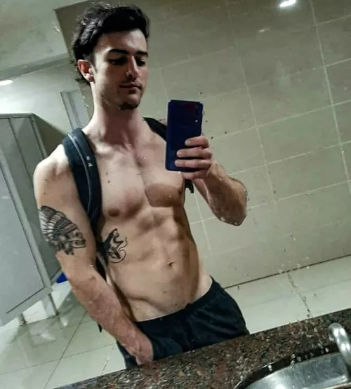 Would you like to be my gym bro?