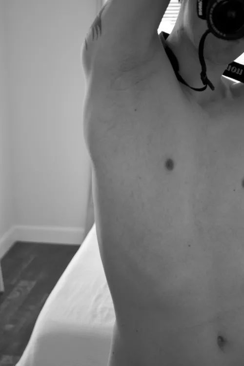 bedroom mirror snapped