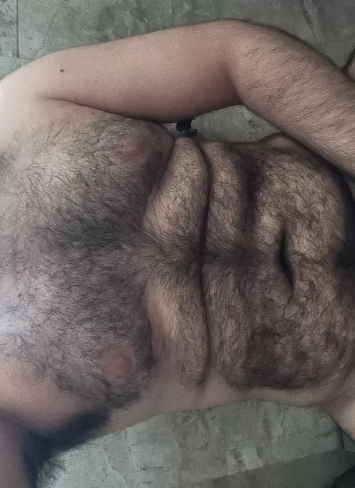 Chubby hairy 26M