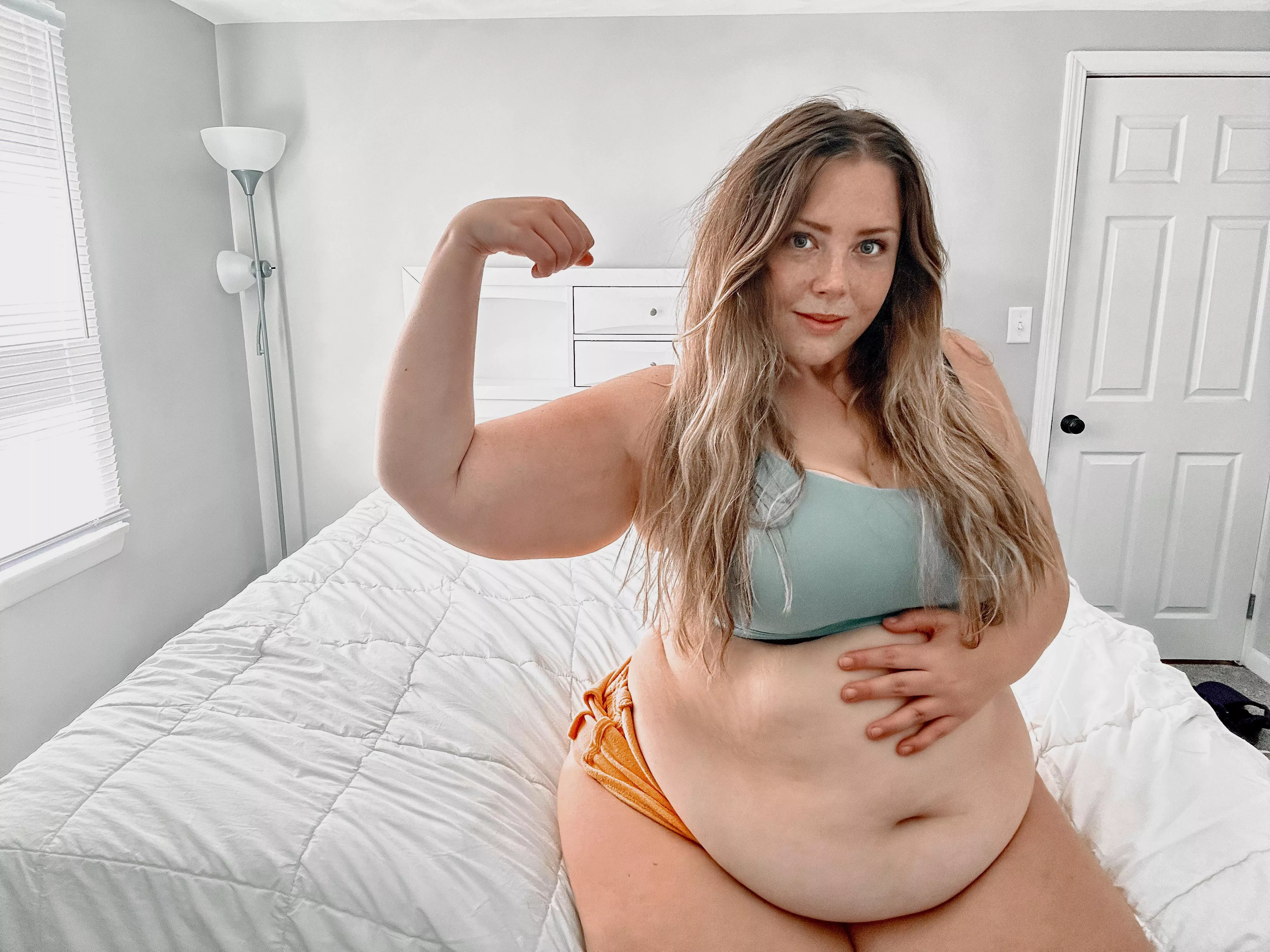 Get the biceps of your dreams by stuffing yourself - lifting all that food to my mouth is a lot of work!