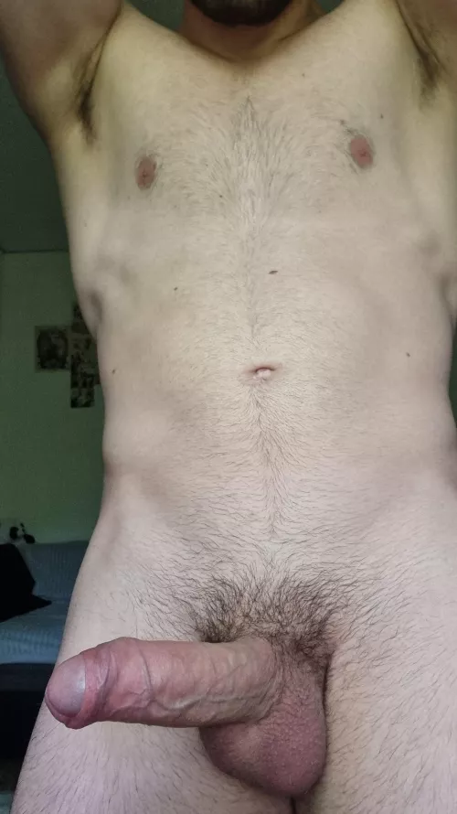 Say hi if I can DM you my nudes