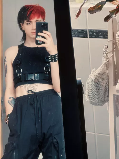 tomboy femboy… is that a thing?