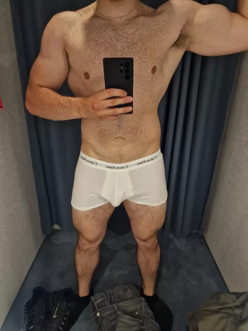What would you sniff, my puts or thick bulge?