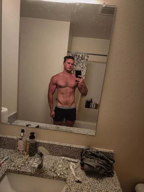 Who wants some nudes?