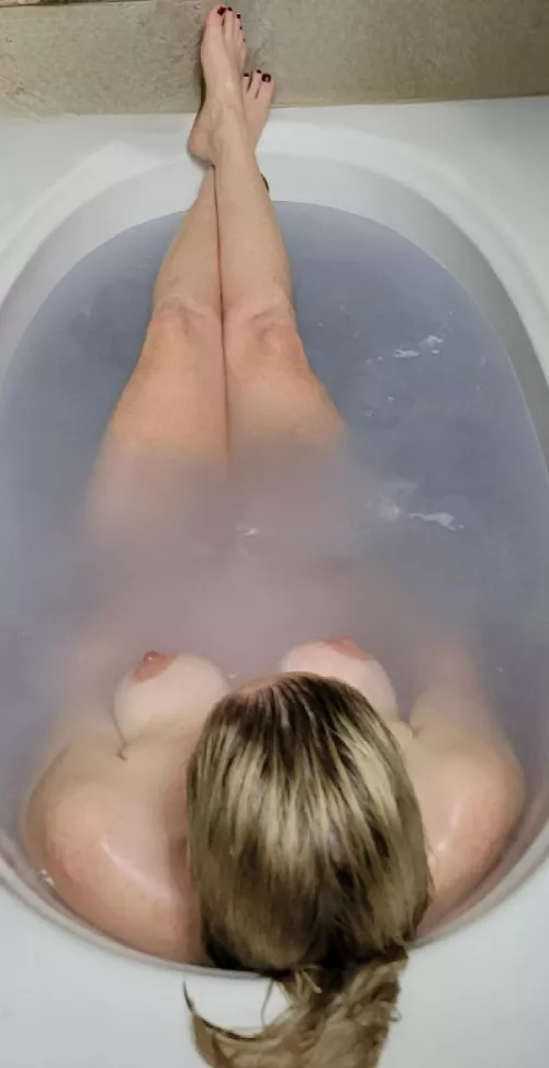 A relaxing bath