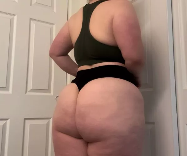 Can you handle all of this ass