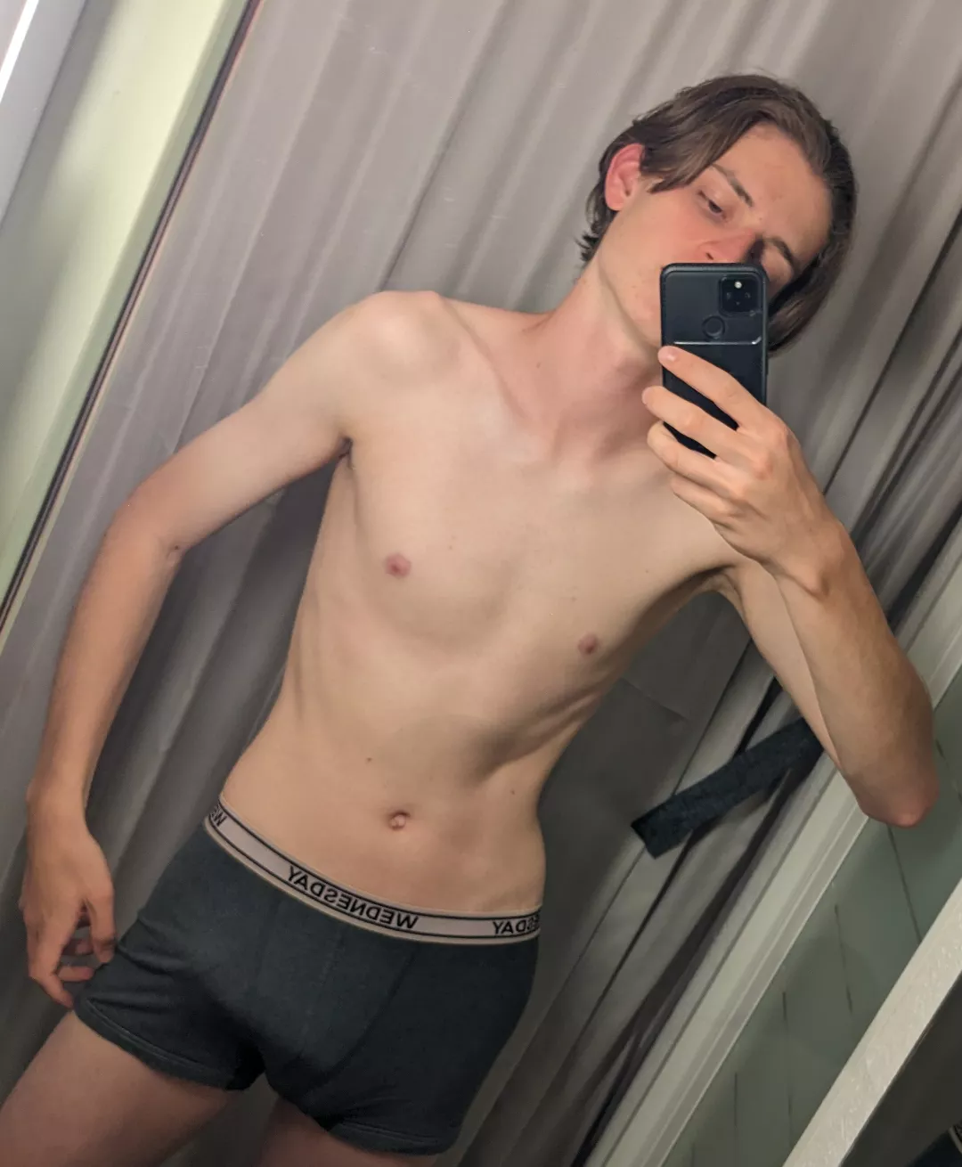 Hope you guys can like a more slim boi as well :) [19]