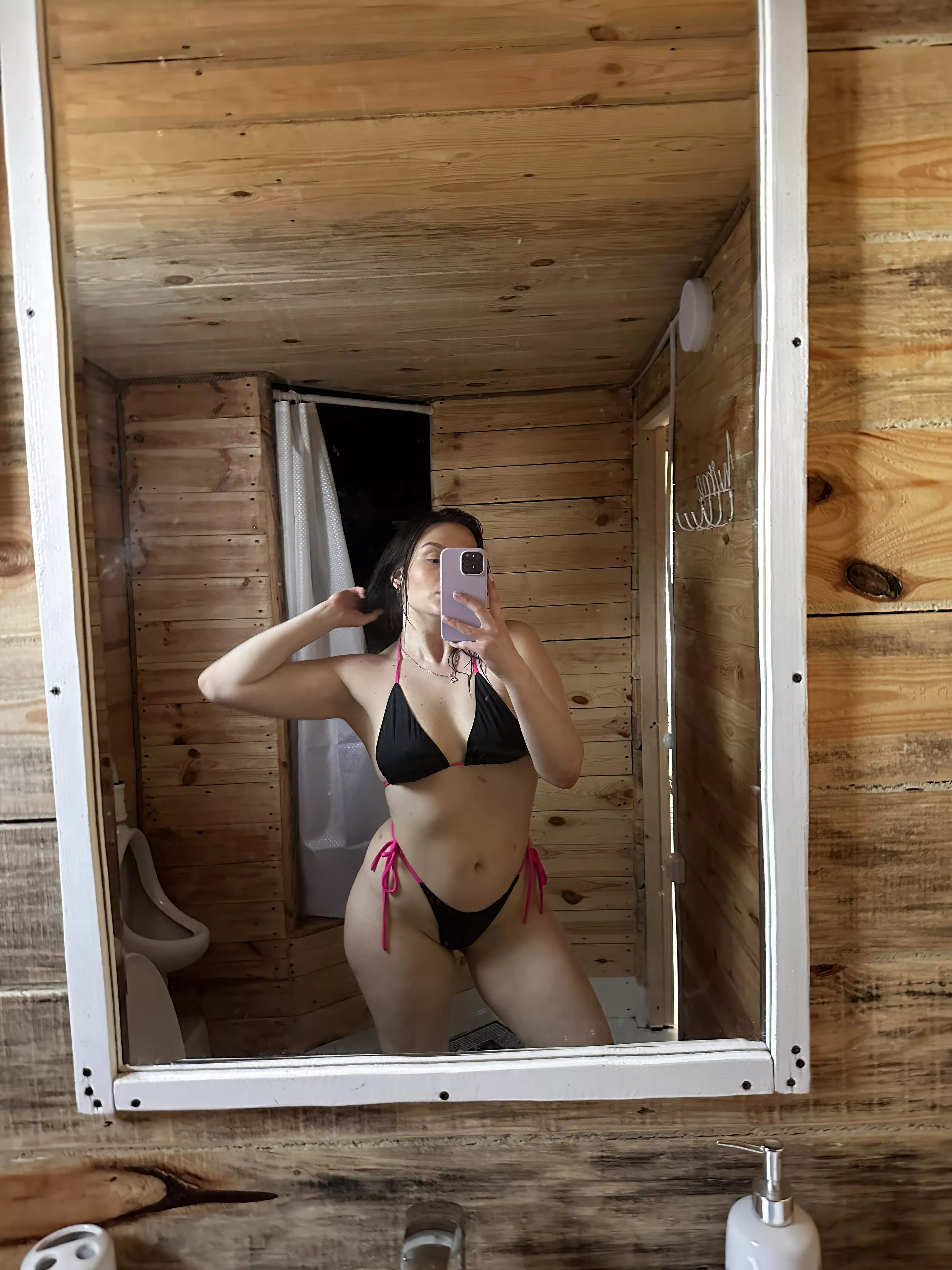 I like to go to the sauna with older men