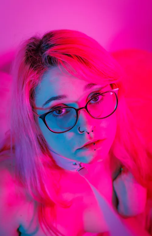 I promise I'll be a good girl