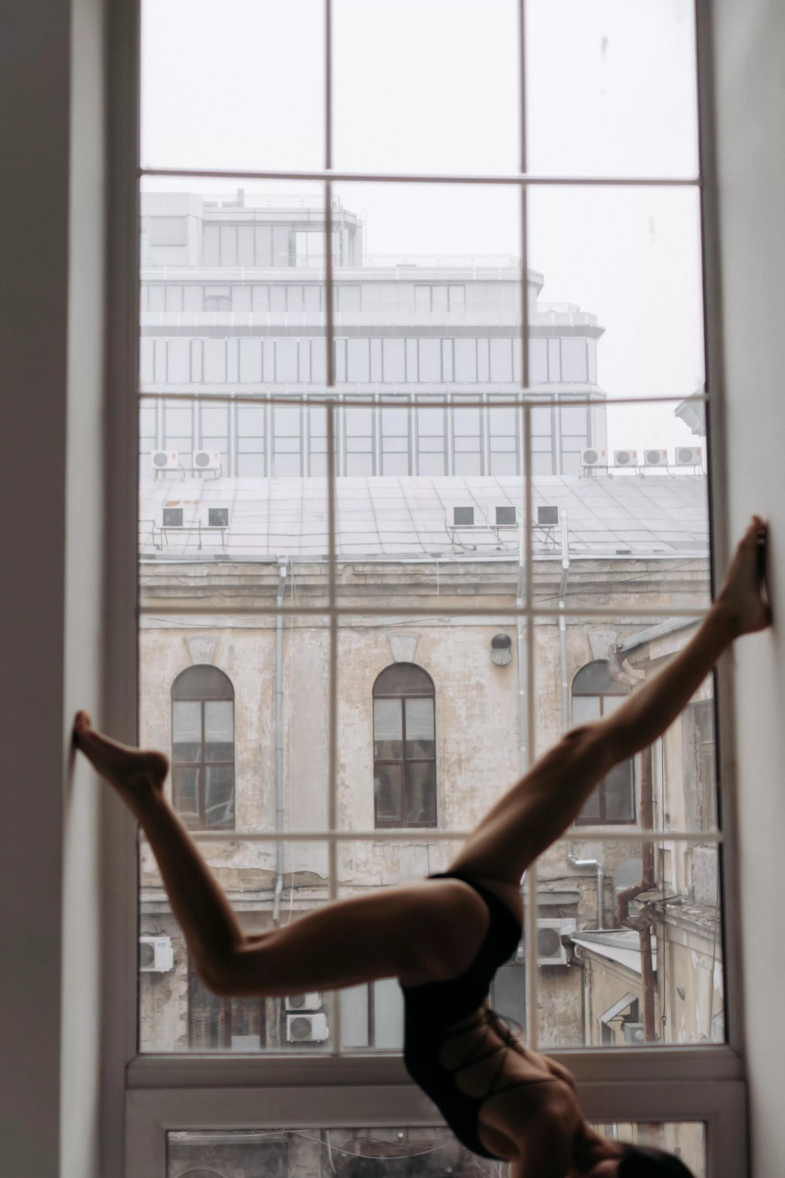 Imagine you saw me from the window