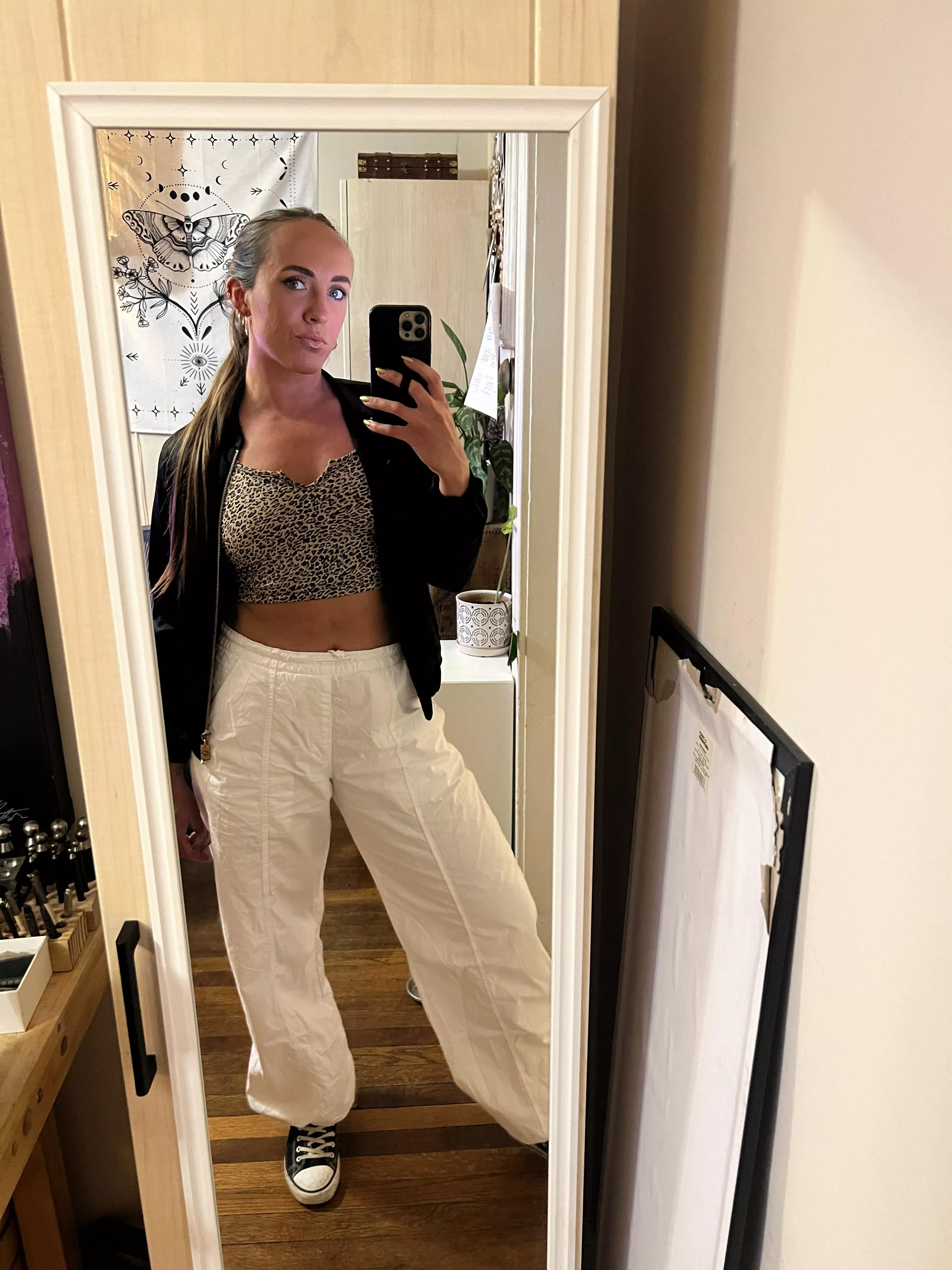 leopard print crop top 🐱