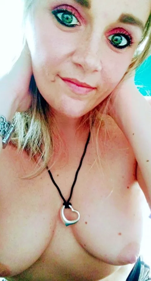 Popping freckles and eyes