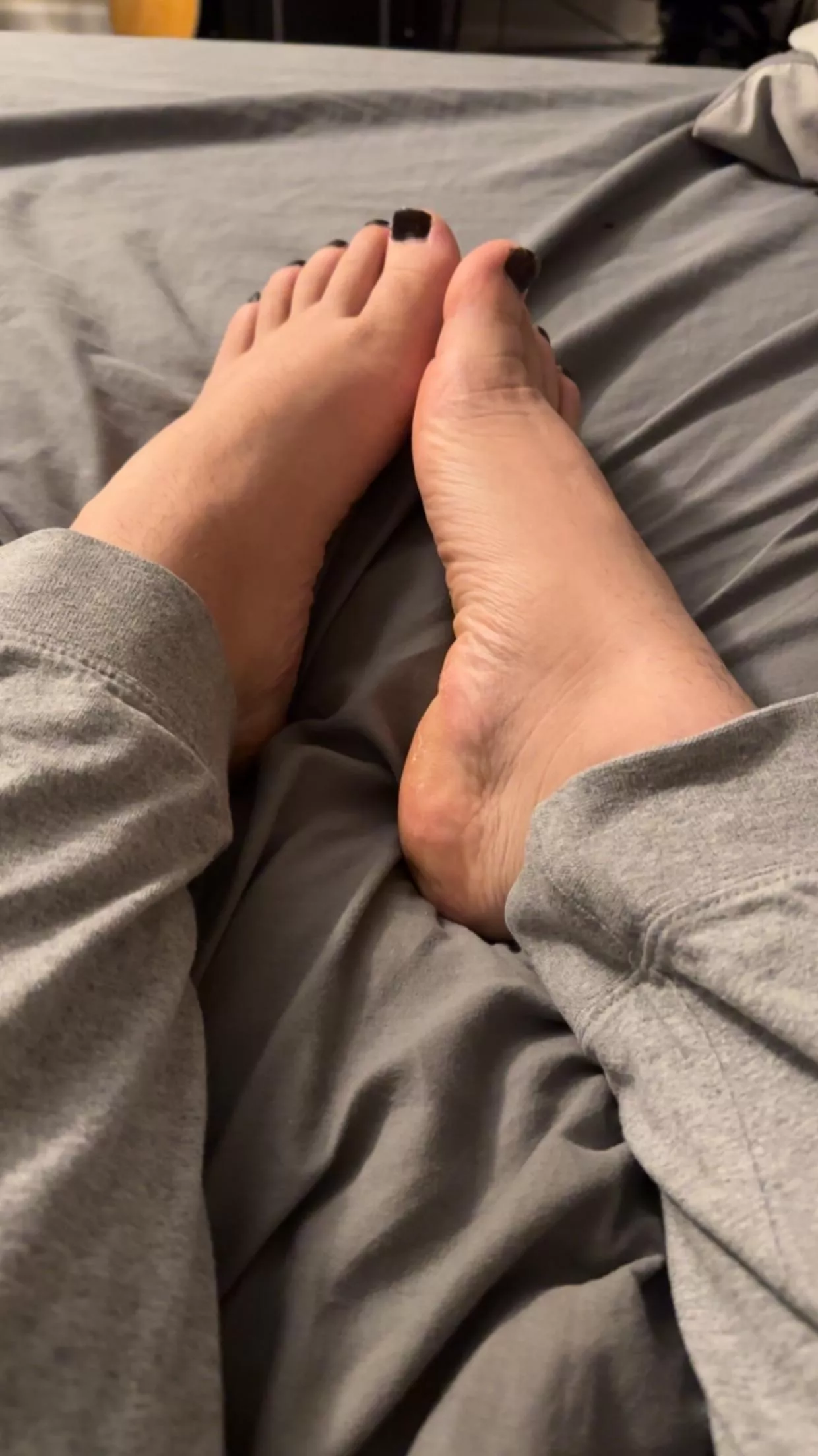 Why aren’t my toes in your mouth ?😩