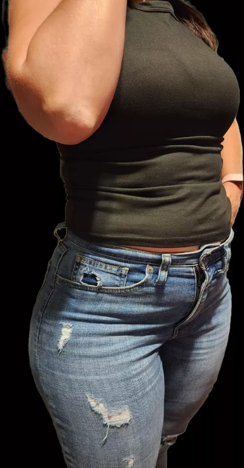 You need a new wallpaper for your phone