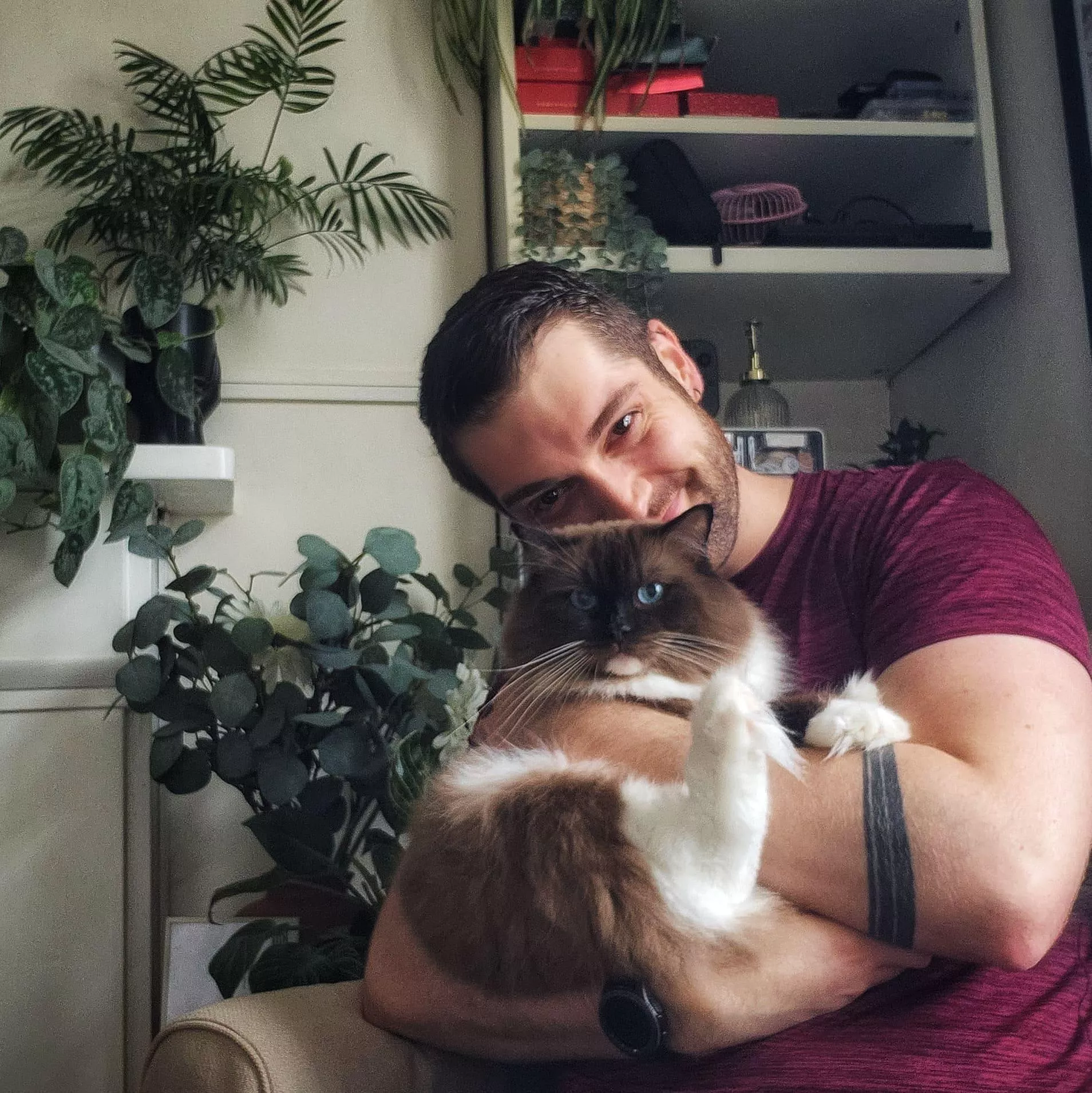 George is unfazed with all my love and affection 🤪