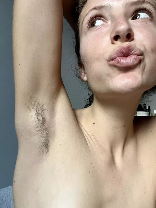 Innocent look and long hairy pits
