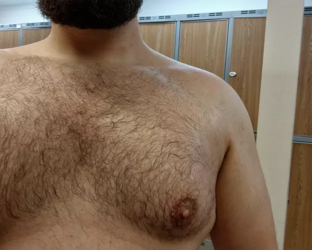 post lifting, pre shower, catch me in between?