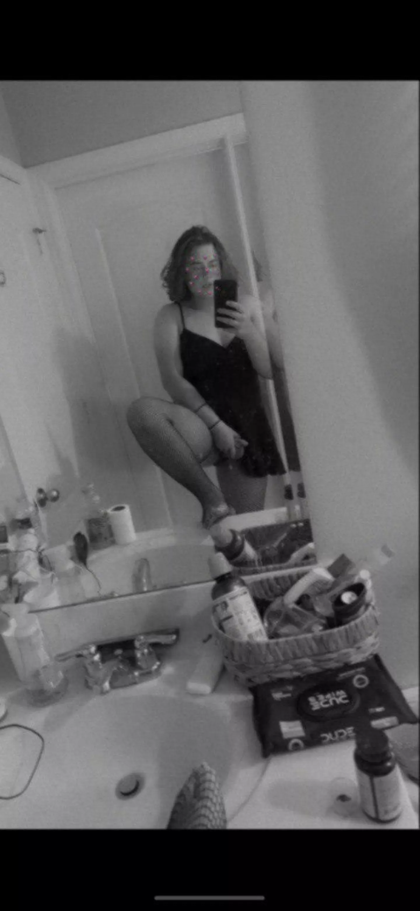 Anybody want to humiliate me ? 😅🙈