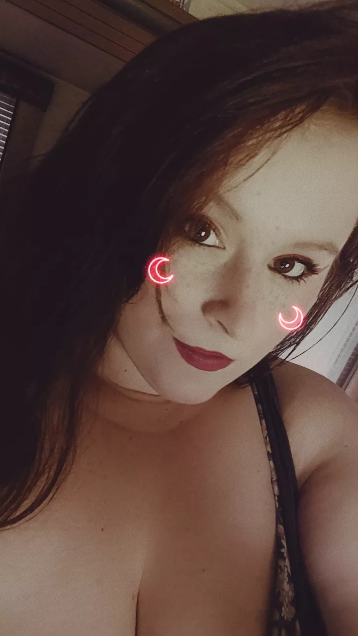 Beautiful oblivion 🖤