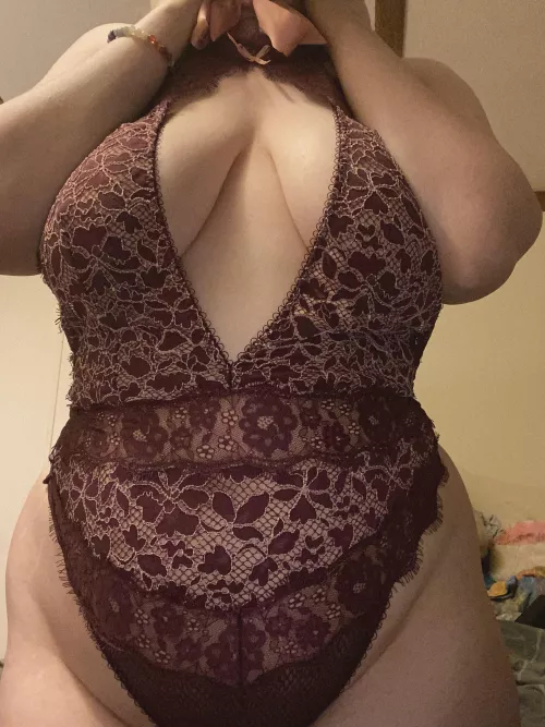 Come take this lingerie off ❤️
