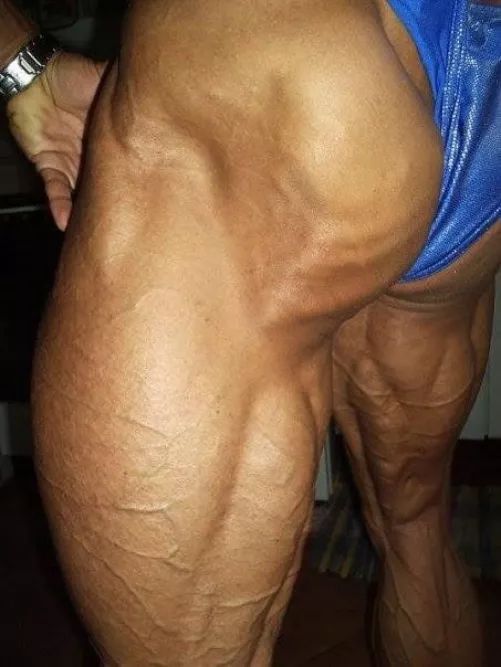 happy hu(m)p day masters bodybuilder who loves showing off the glutes