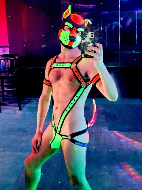 Is it odd that I have a bit of a glow fetish?