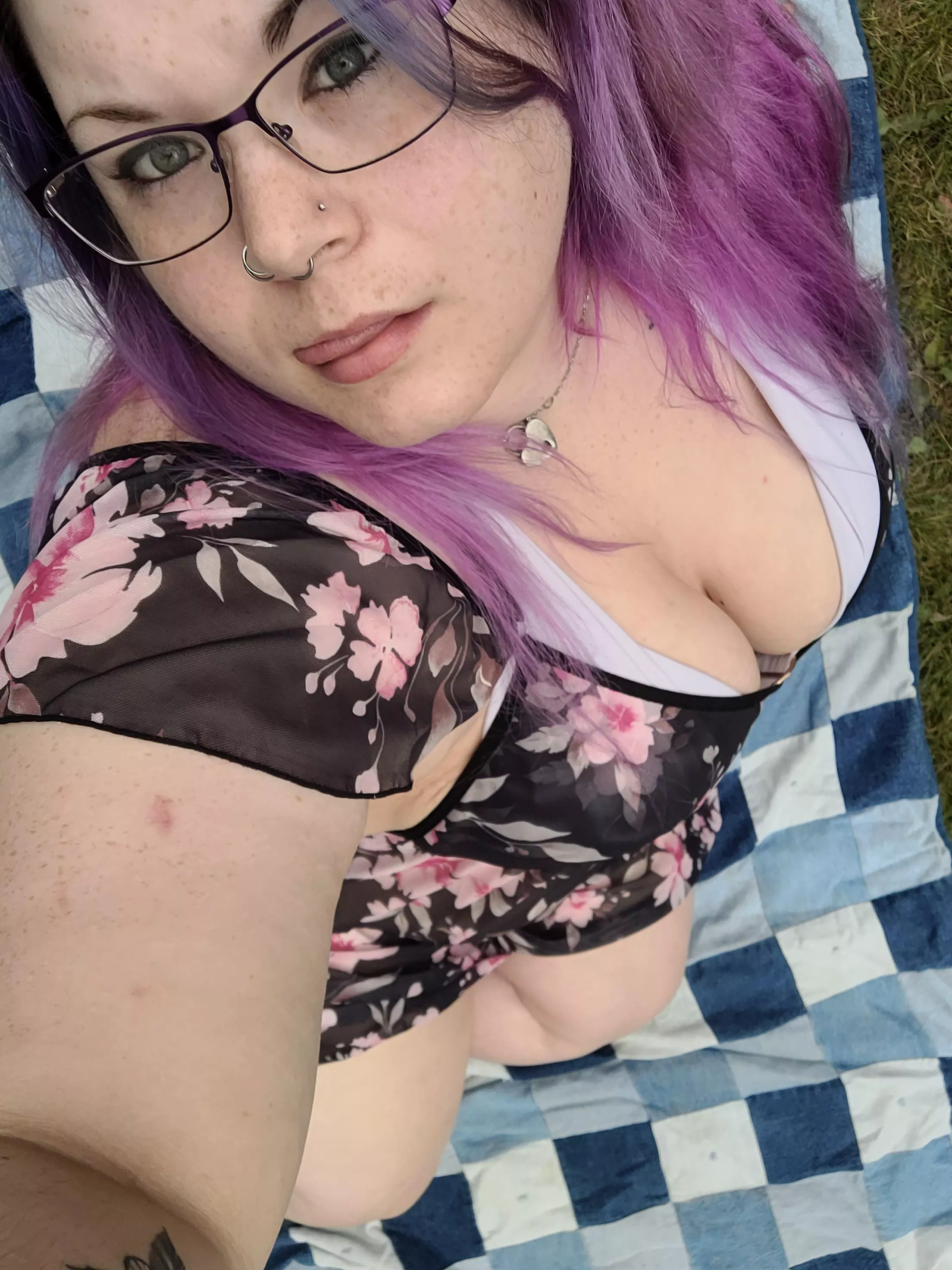 Join me for a picnic?