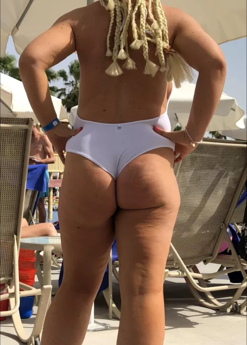 More! reading comments