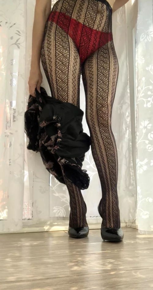 Feeling so sexy in my fishnets