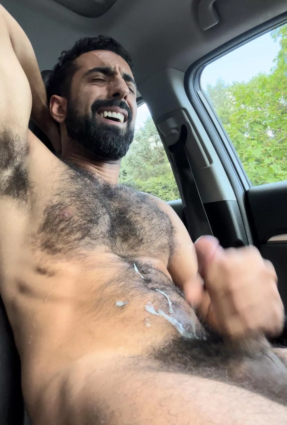 I had to pull over. My balls were too full (34) 🤤💦💦💦