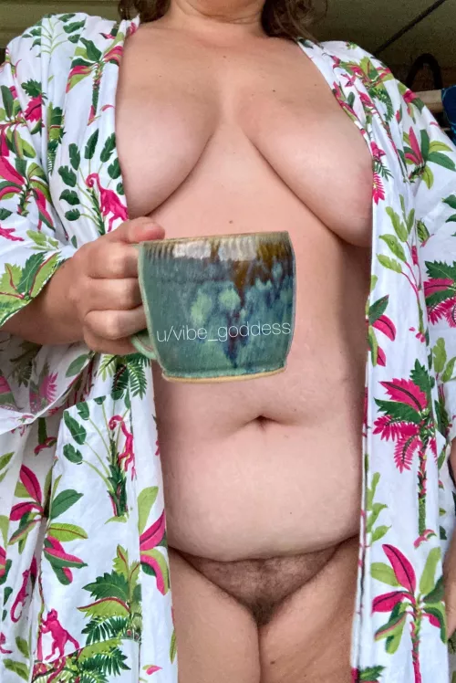 I made this mug and this coffee. As you can see, I’m very good with my hands.