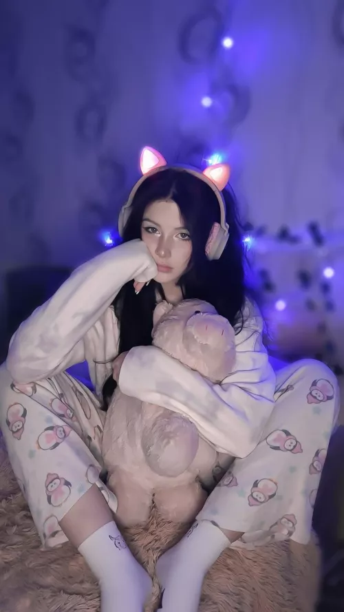 I’m debating staying natural or getting a boob job