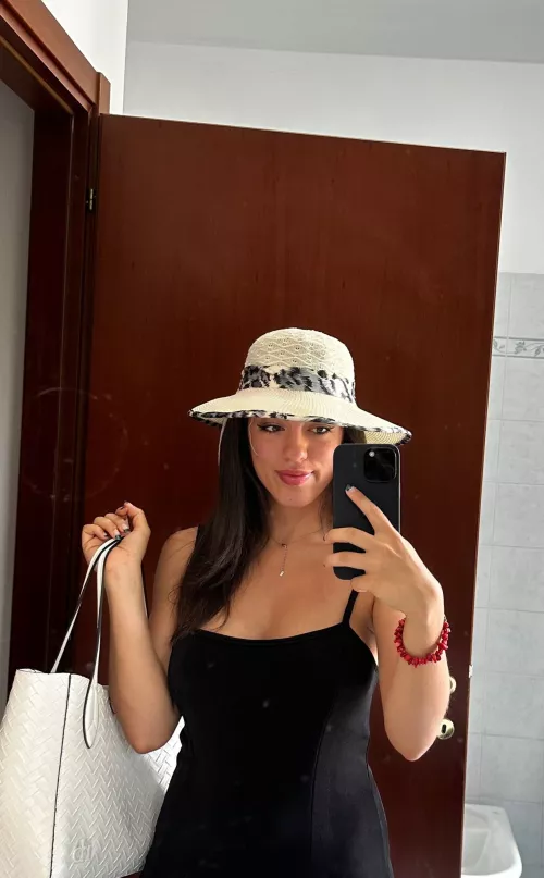 Mirror selfies are my favorite