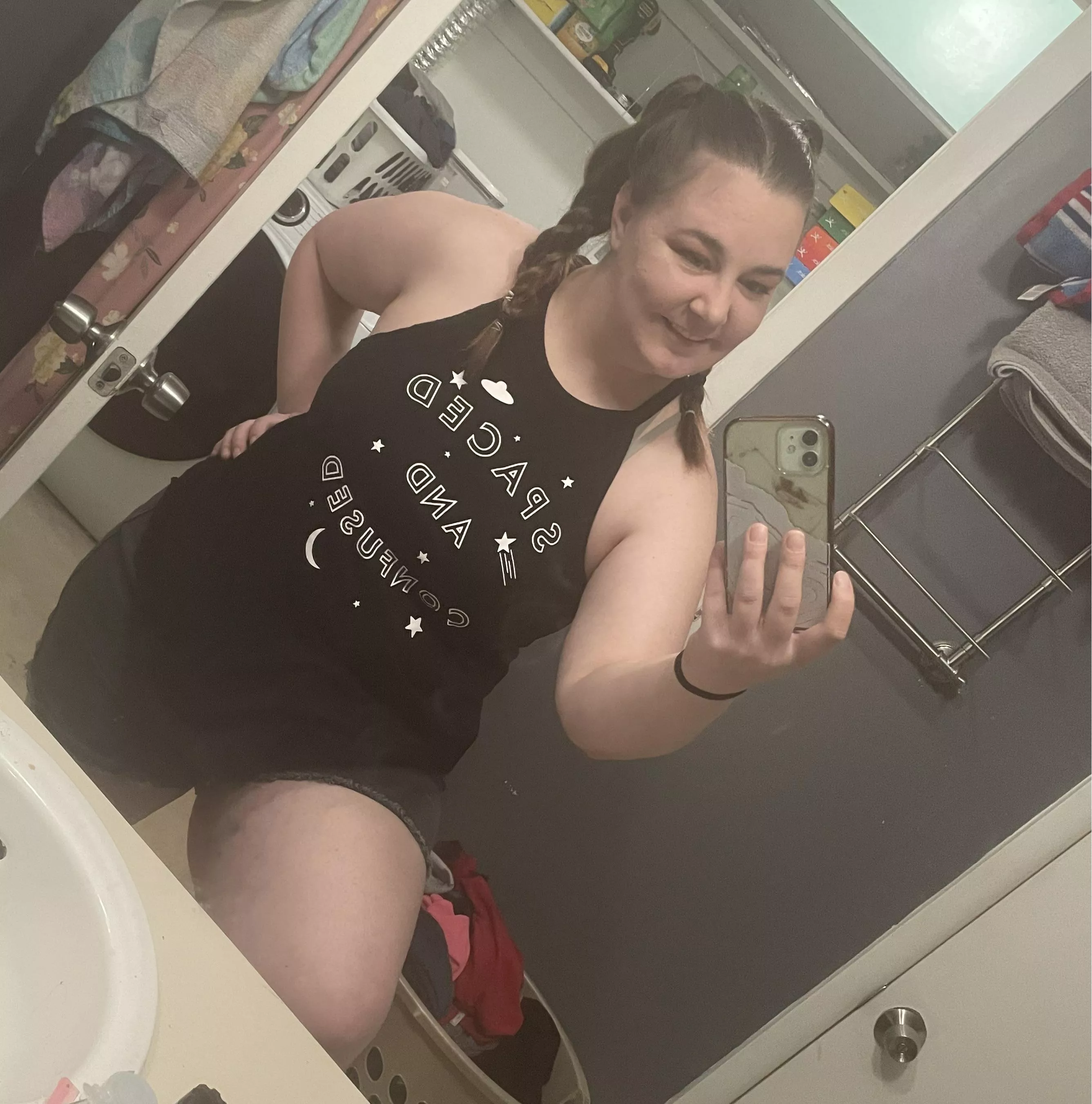 Tried something with my hair last night and I think I look cute! Happy Friday ❤️