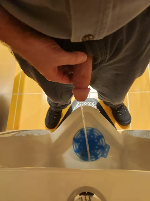 40 Join me in the work locker room