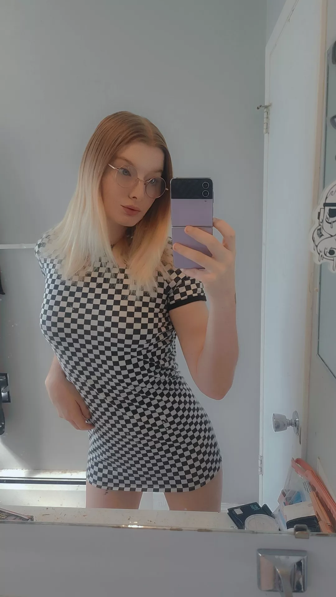 Any straight men into girls like me?✨️