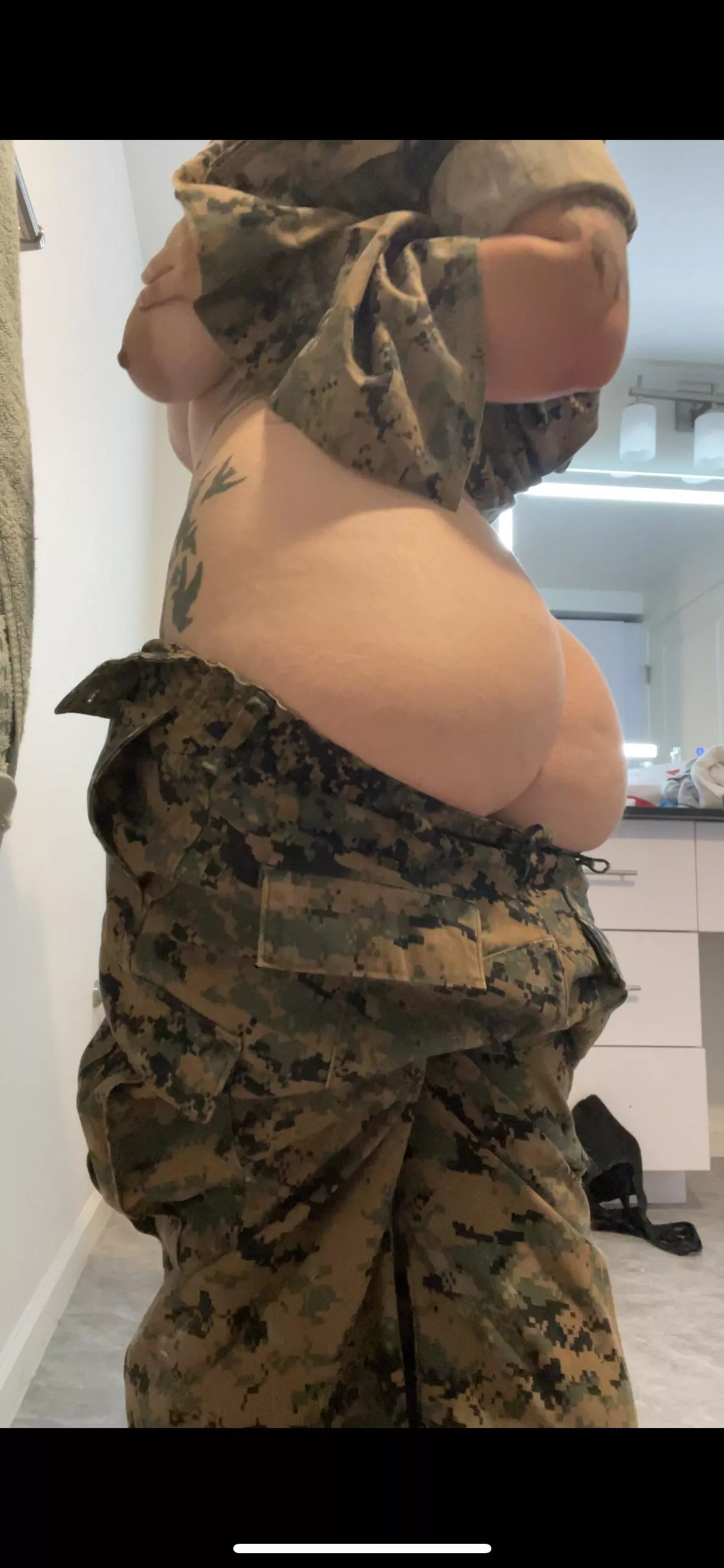 Can I send you nudes ?