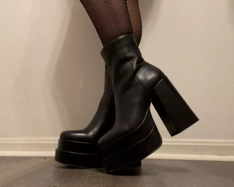 Could you clean these for me, pup? 🐶 [OC]