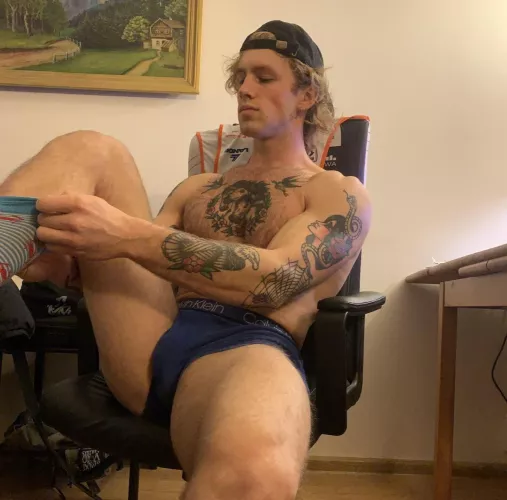 Don’t be shy, come sit on my lap