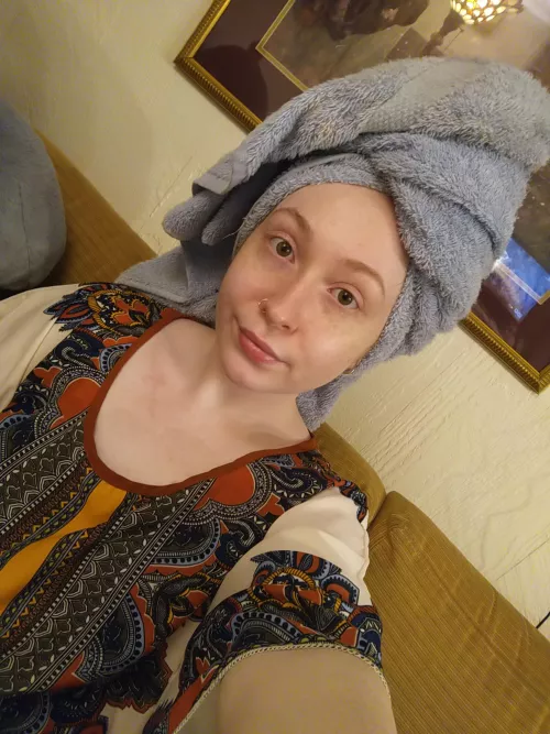 F23, fresh out of the shower