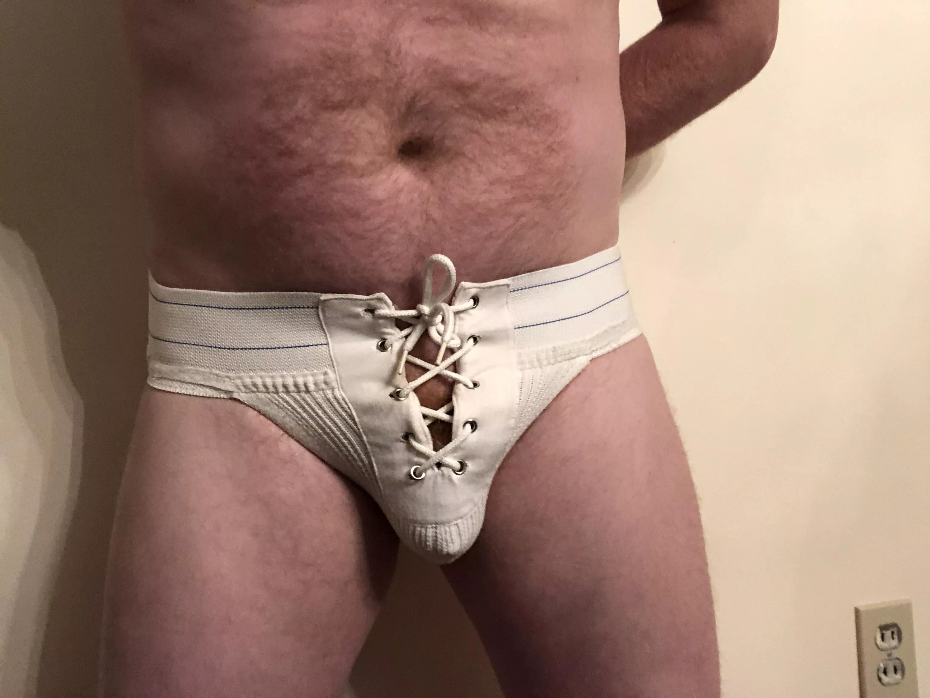 Forgot I had this one, found it in the back of a drawer. Doesn’t quite fit anymore…